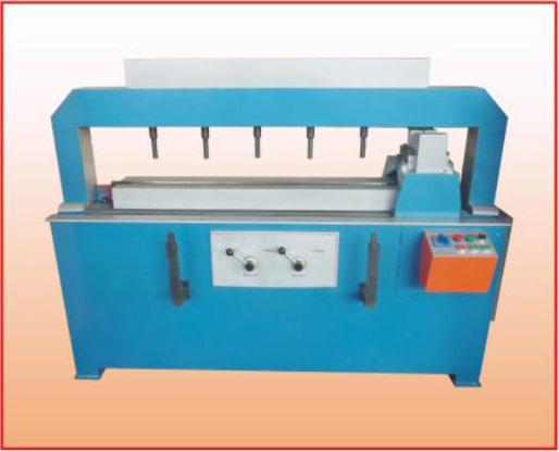 FU294D包蓋板針布機(jī)(氣壓龍門式5立柱)